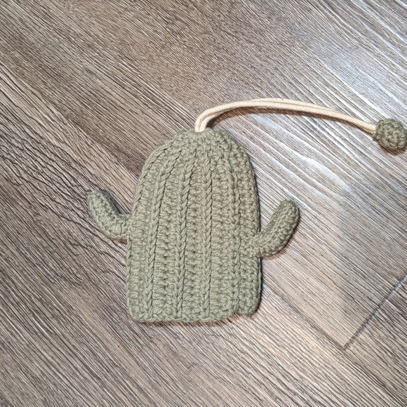 NWOT Knit Car Key Case, Car Key Cover, Key Fob Cover, Crochet Key Holder - Picture 3 of 10